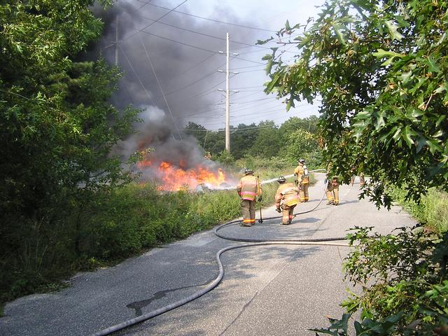 Mutual Aide to Holtsville Brush Fire 8-19-04